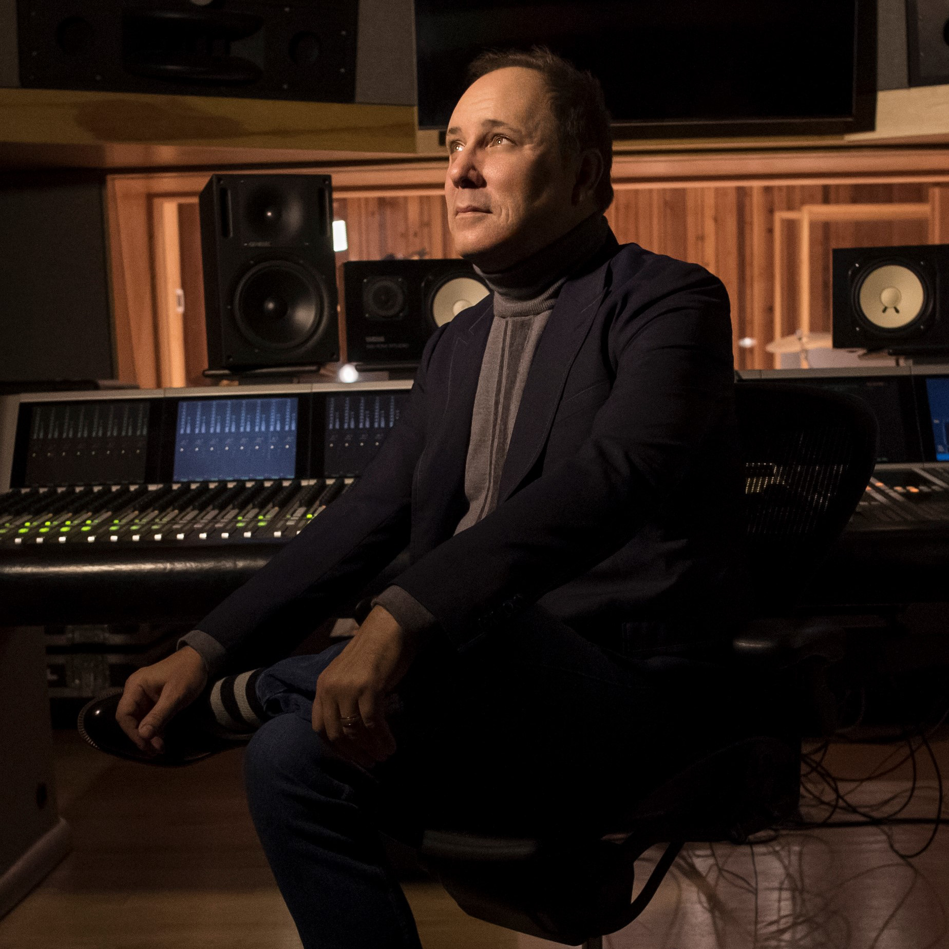 How Do You Find a Manager for Music Producers? Ask R. Wayne Martin