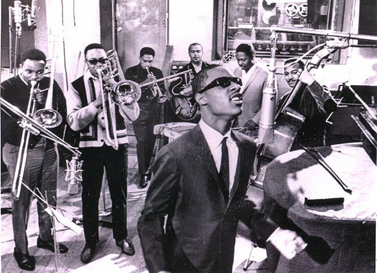 Stevie-Wonder-in-session-with-the-Funk-Brothers-inside-Motowns-Snakepit-in-1967