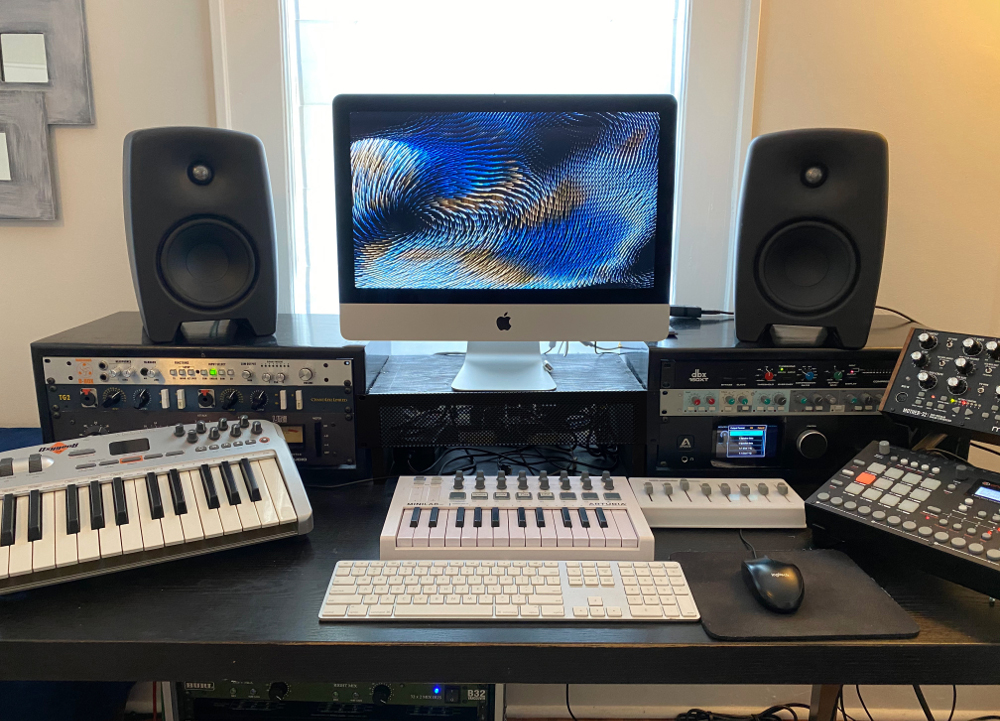 How to Equip Your Studio Like a Top Tech: A High-Level Guide to Audio ...